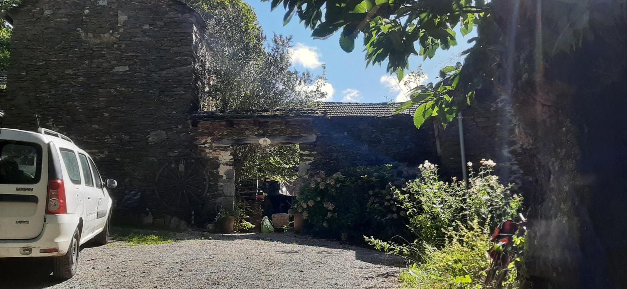 Le Petit Nid Bed and Breakfast Sablieres Εξωτερικό φωτογραφία